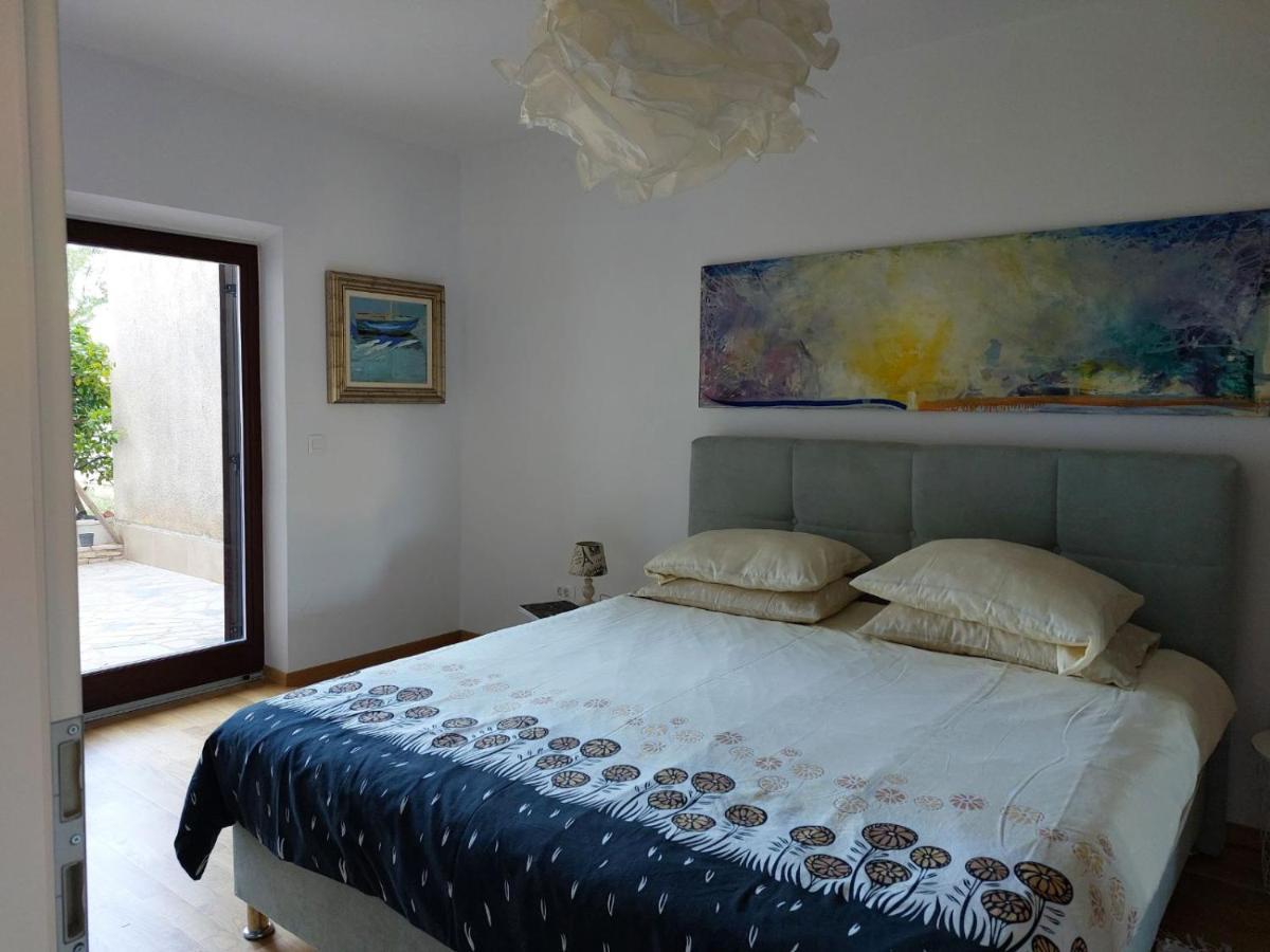 Apartment Irena-Pula Marina Luaran gambar