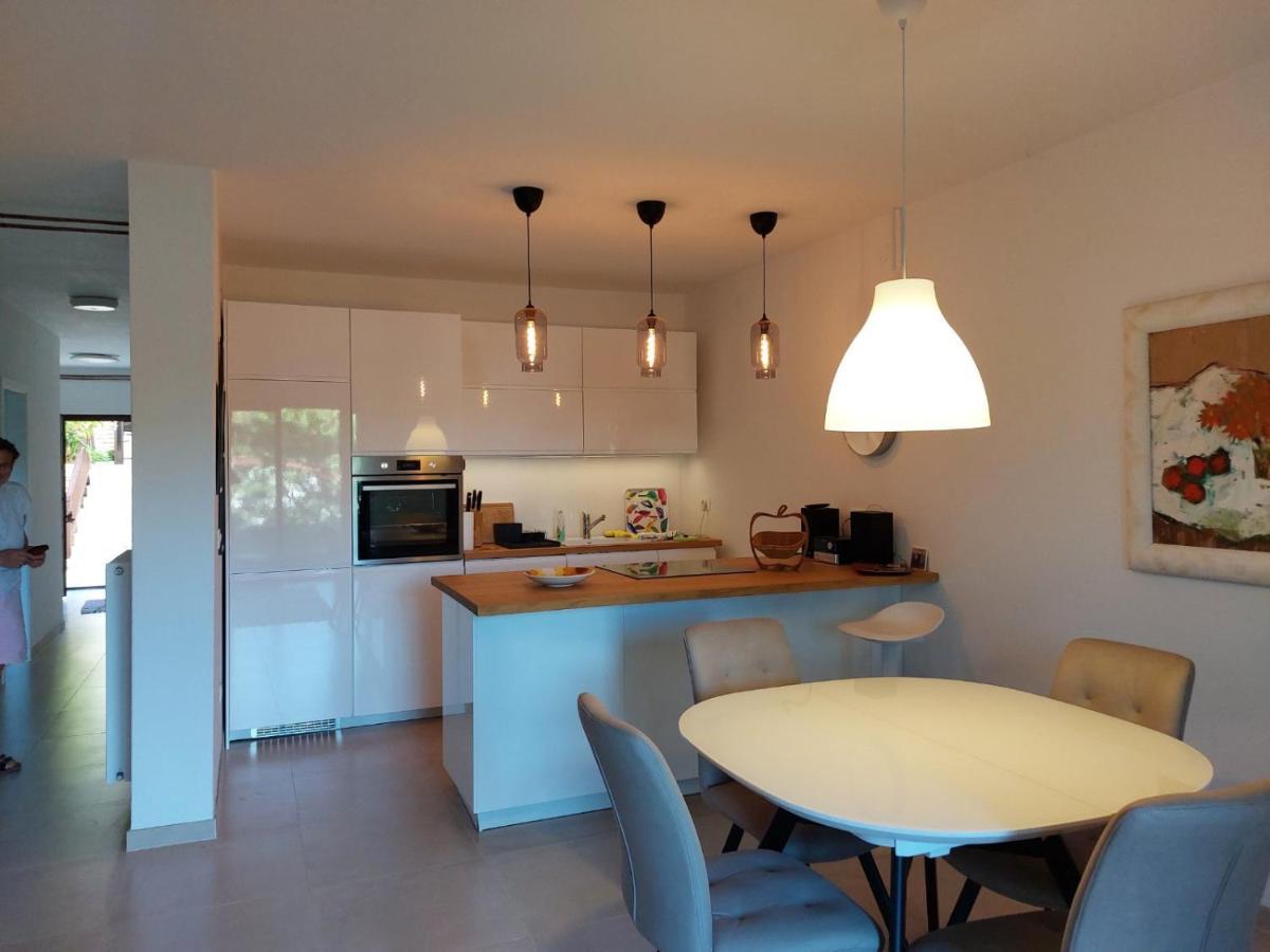 Apartment Irena-Pula Marina Luaran gambar