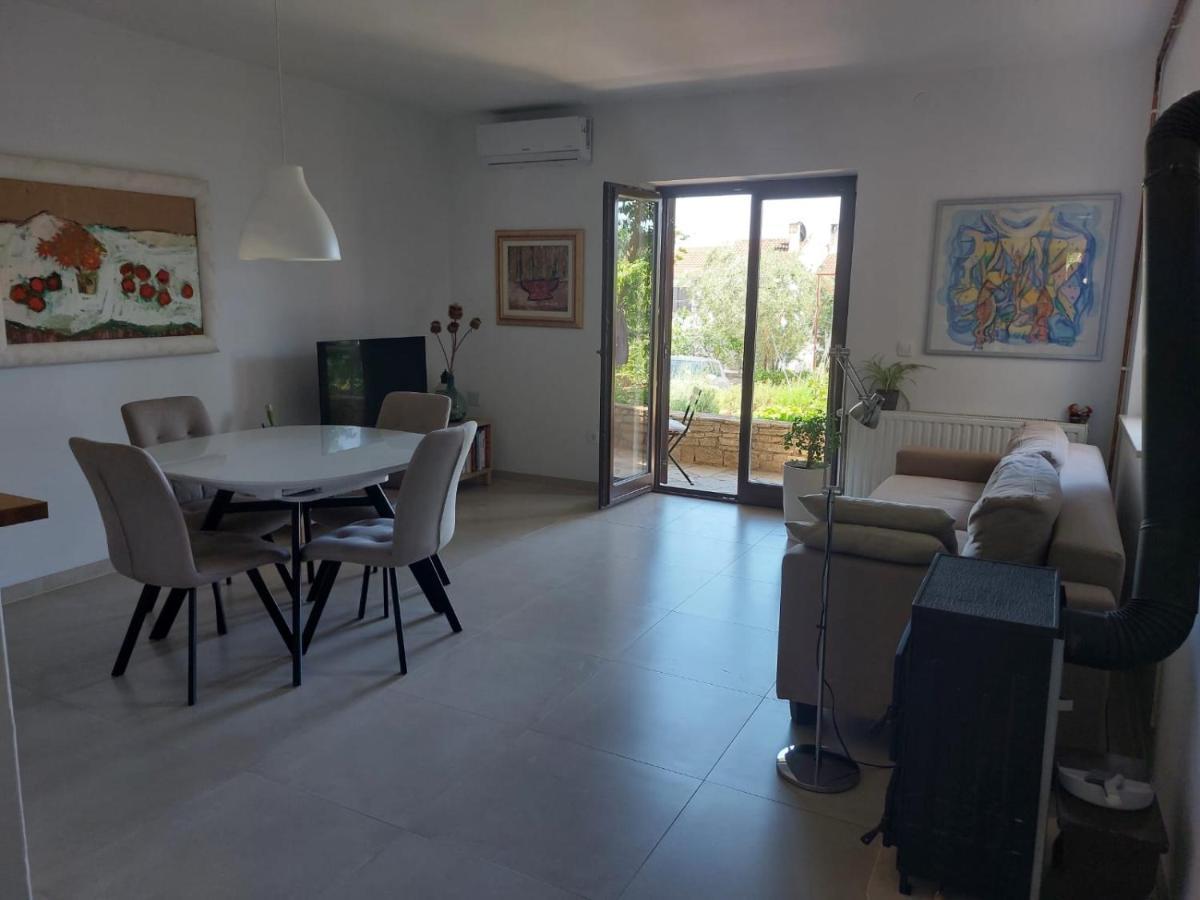 Apartment Irena-Pula Marina Luaran gambar